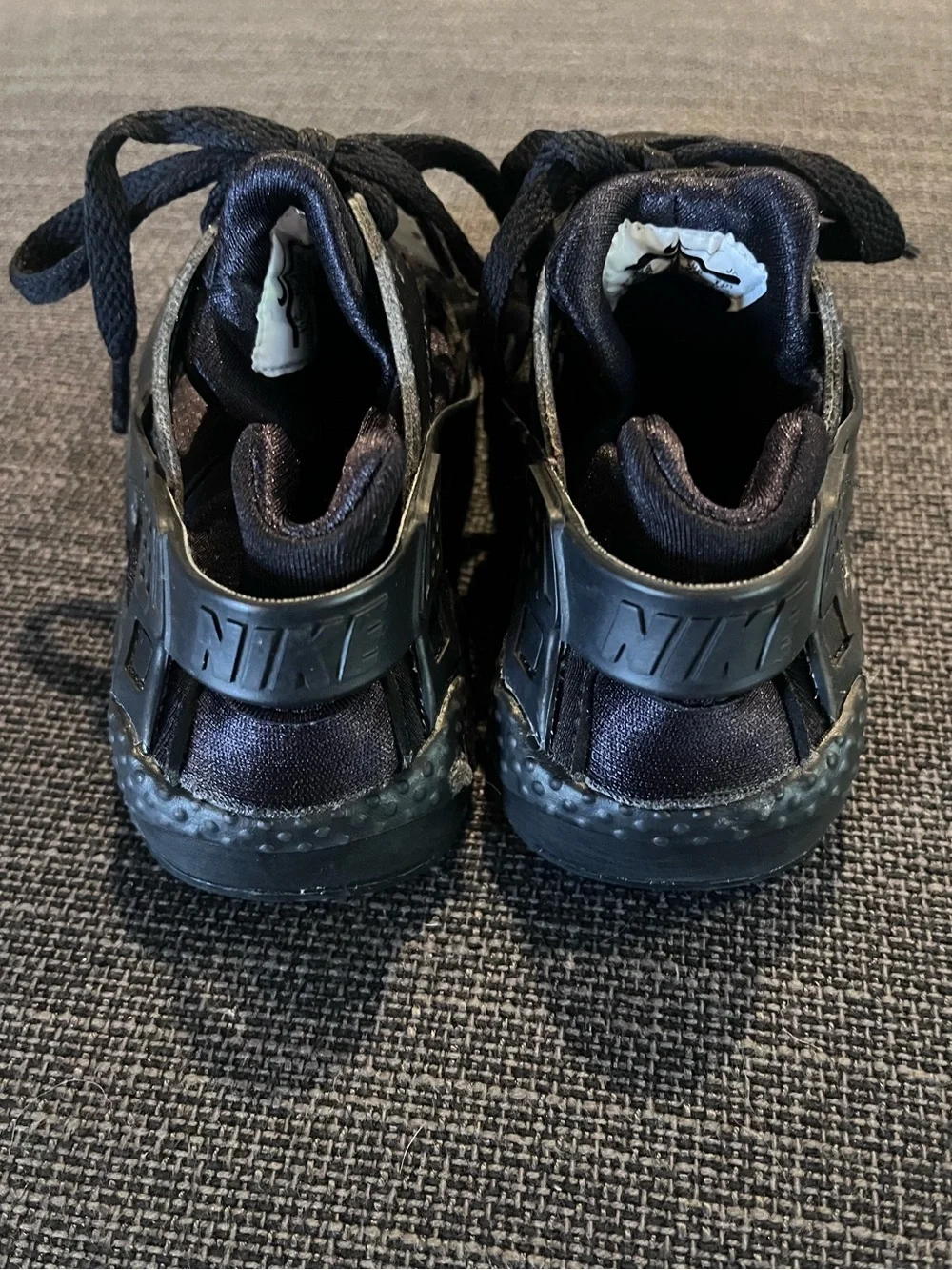 Nike Kids' Huarache All-Black Athletic Shoes